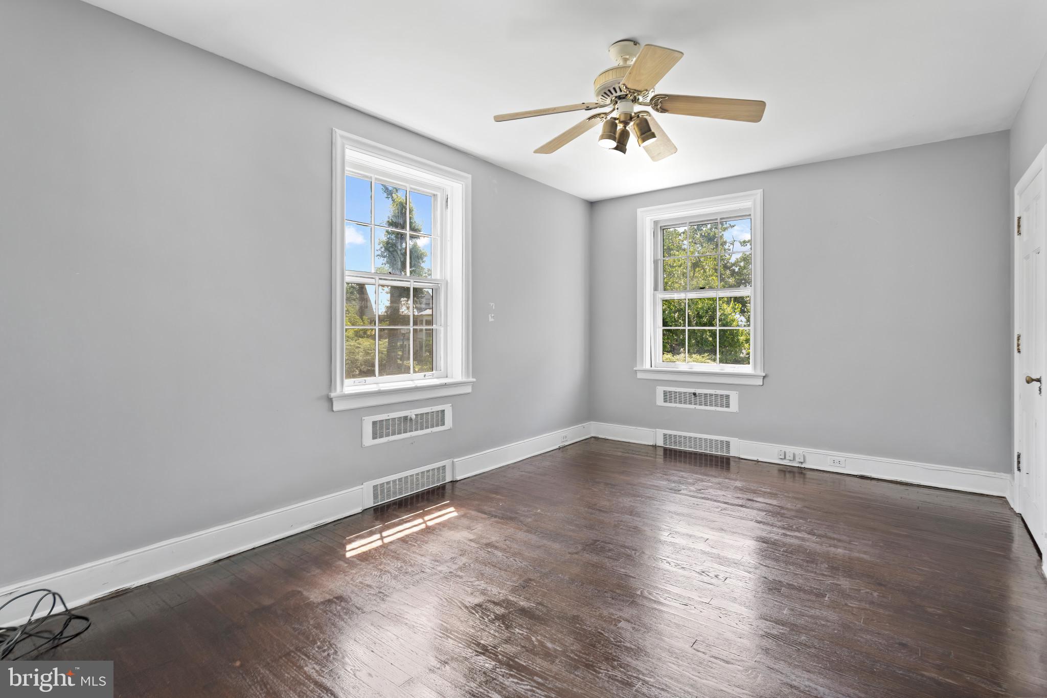 2316 Midland Road Harrisburg, PA 17104 - Photo 20 of 50