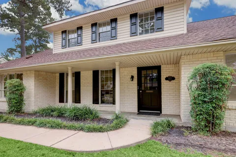$575,000 | 1810 Nocturne Lane, Houston, TX 77043