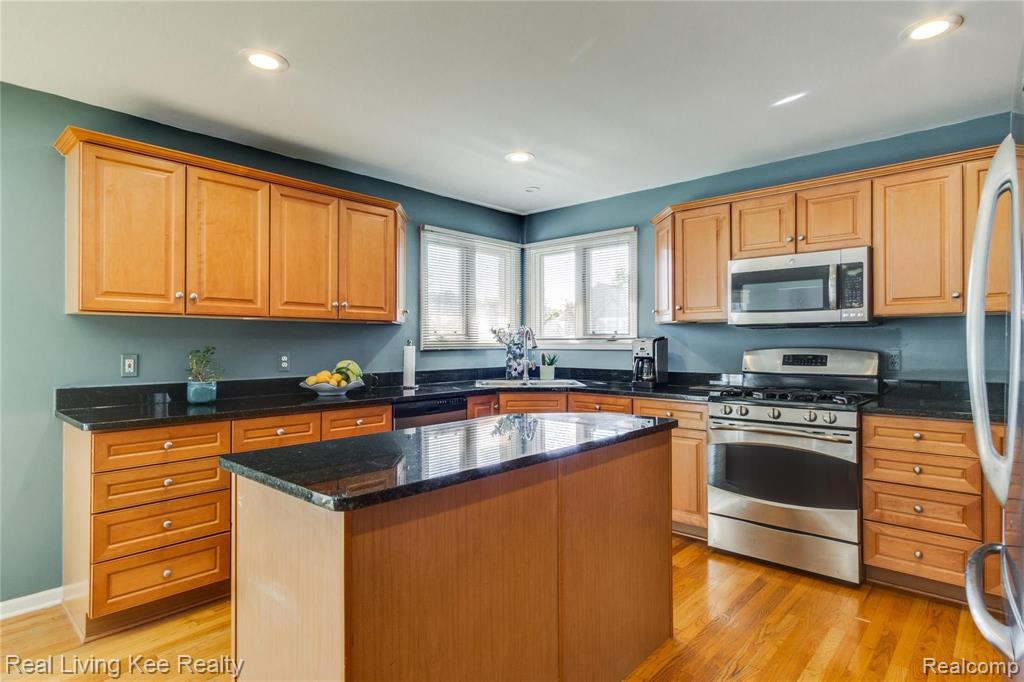 6519 Chatham Circle Rochester Hills, MI 48306 - Photo 28 of 50