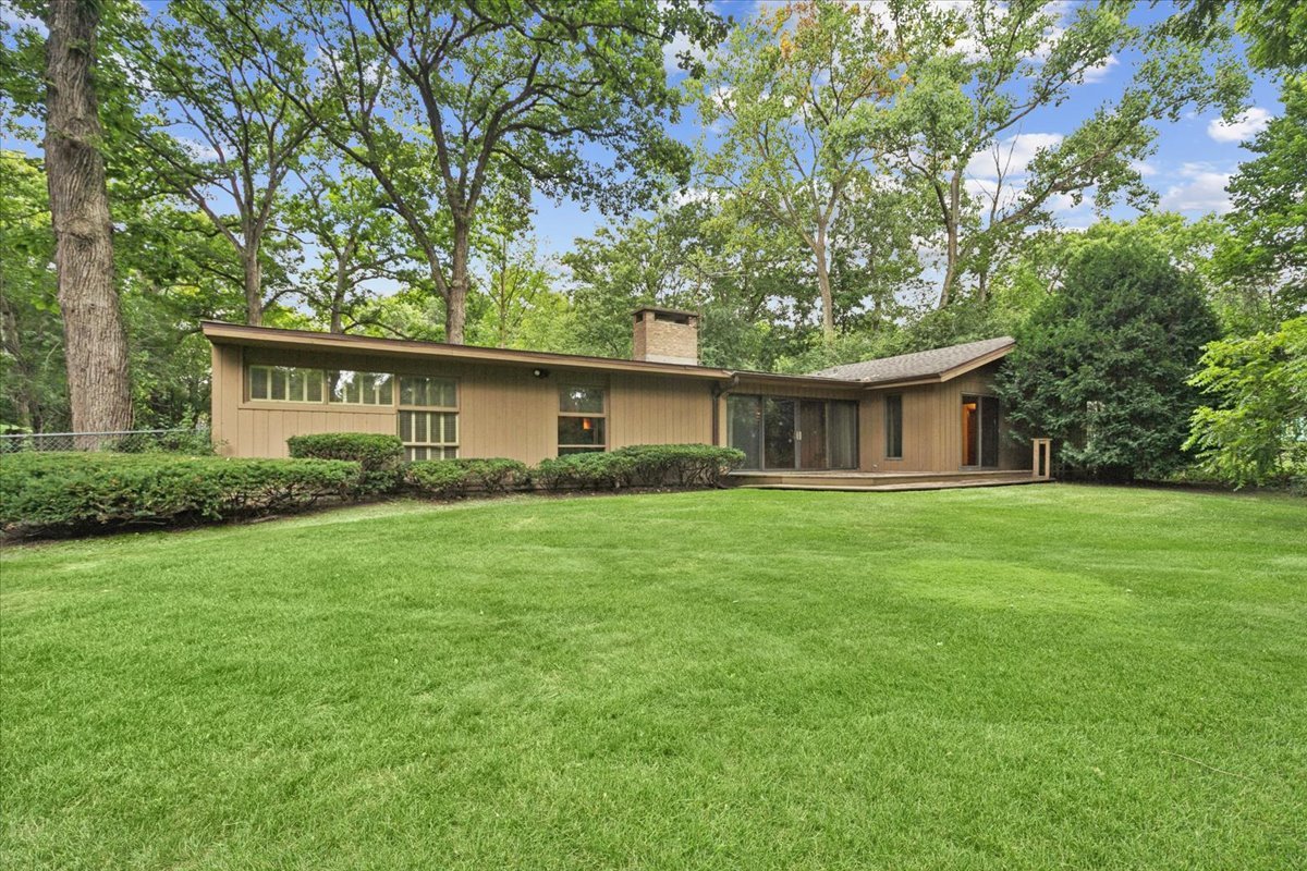 1161 Valley Road Lake Forest, IL 60045 - Photo 23 of 28 Gallery Image 23
