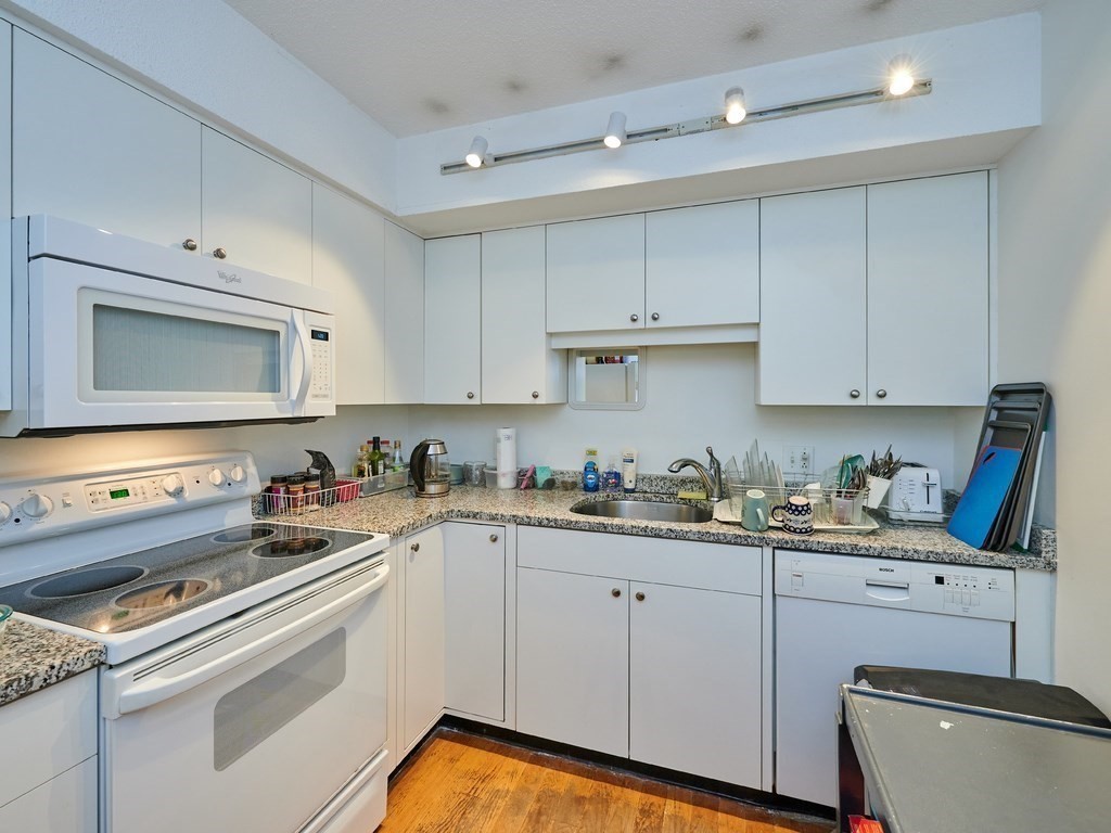 1731 Beacon Street, Unit 114 Brookline, MA 02445 - Photo 7 of 28