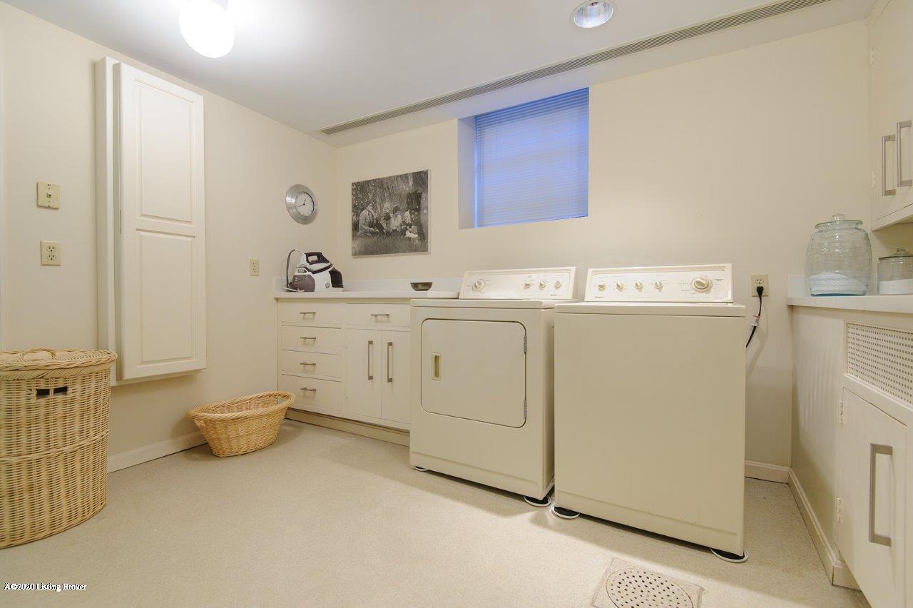 12 Overbrook Road Louisville, KY 40207 - Photo 43 of 48 Laundry oblique view