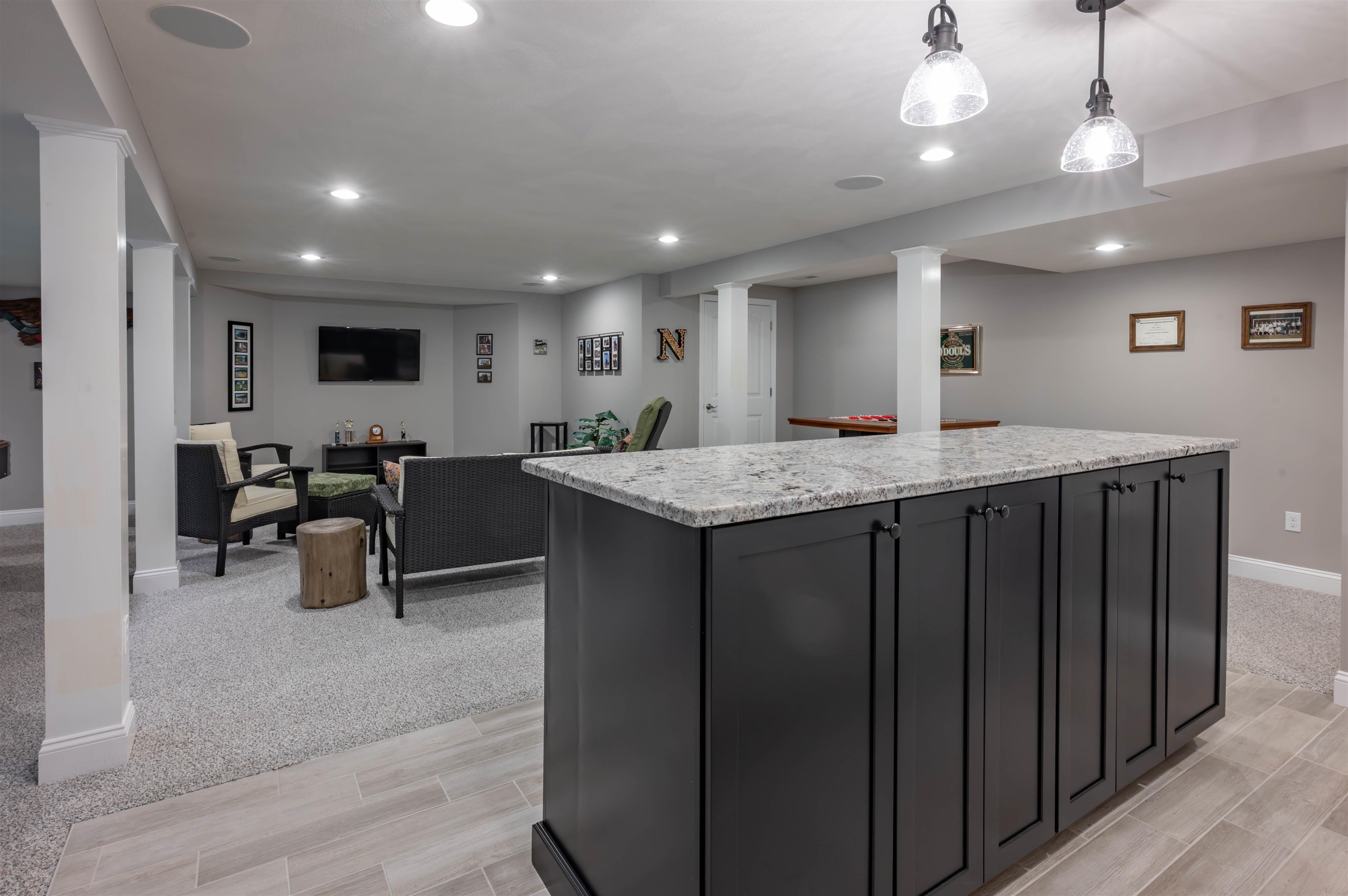 9 Pilgrim Circle Nashua, NH 03063 - Photo 34 of 57