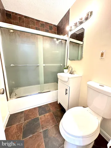 $175,000 | 3829 Hamilton Street, Unit E301, Hyattsville, MD 20781