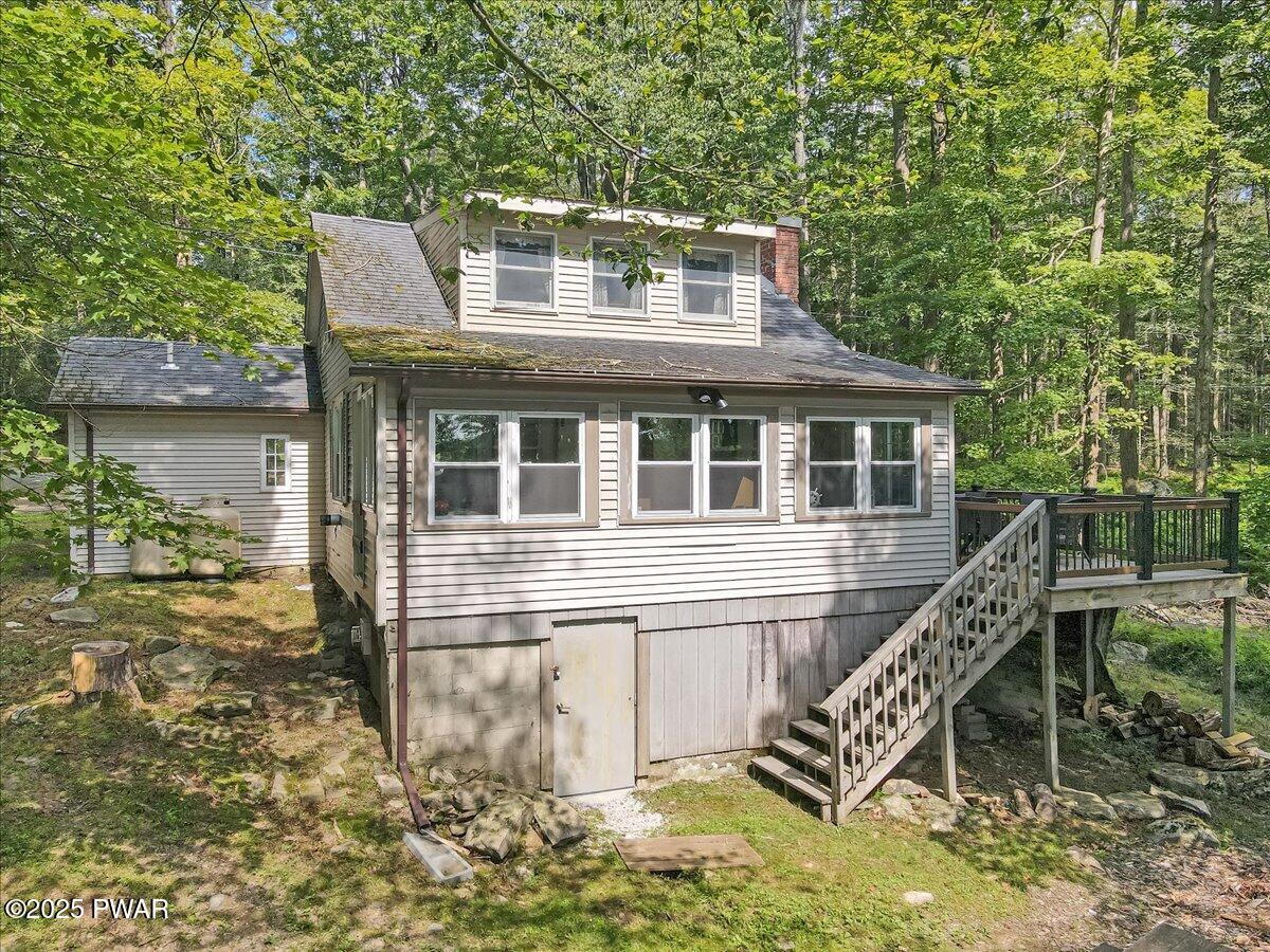 130 Ridgefield Point Road Greentown, PA 18426 - Photo 9 of 63 IMG_0463
