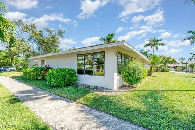 $324,900 | 7151 Blanquilla Court, Fort Myers, FL 33908