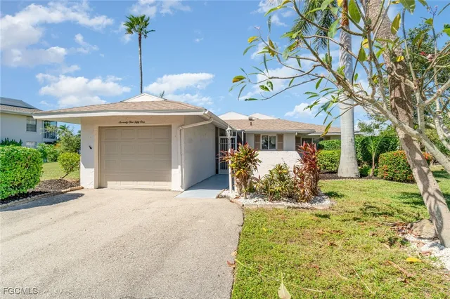 $324,900 | 7151 Blanquilla Court, Fort Myers, FL 33908