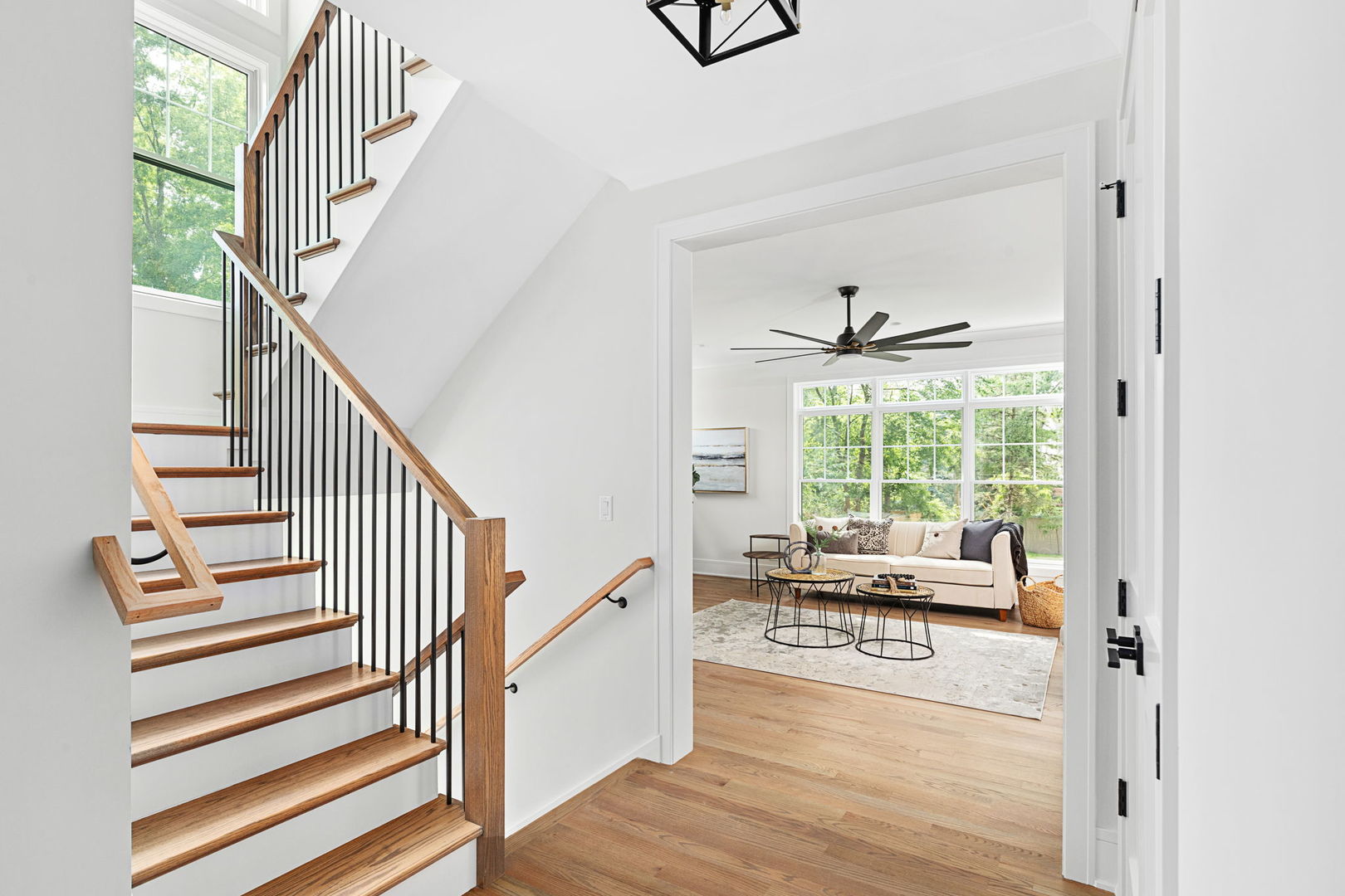 110 South Lorraine Road Wheaton, IL 60187 - Photo 4 of 40 a view of entryway and hall with wooden floor