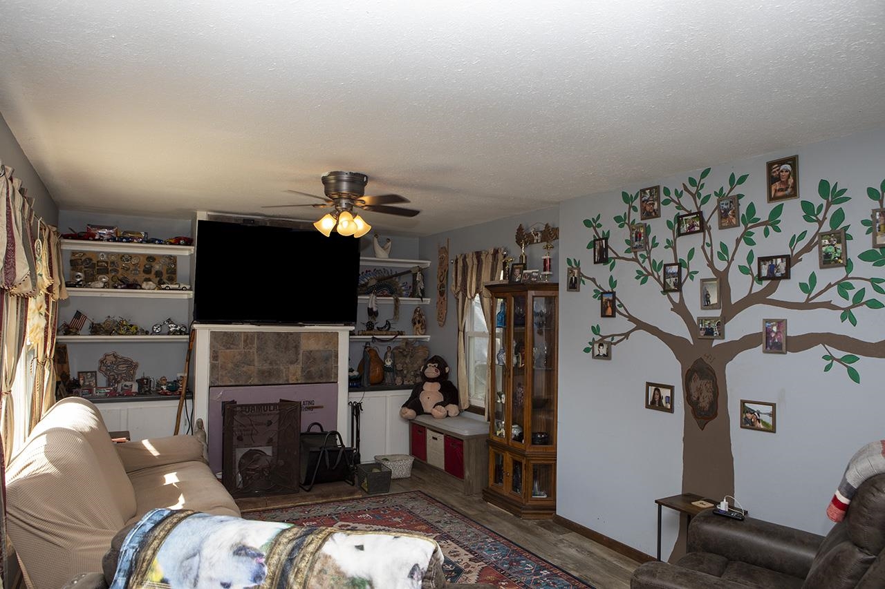 125 Keyes Street Lake Mills, WI 53551 - Photo 5 of 45