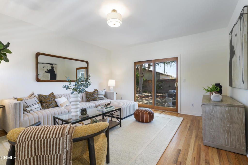 1300 Solita Road Pasadena, CA 91103 - Photo 26 of 58 DSC08361