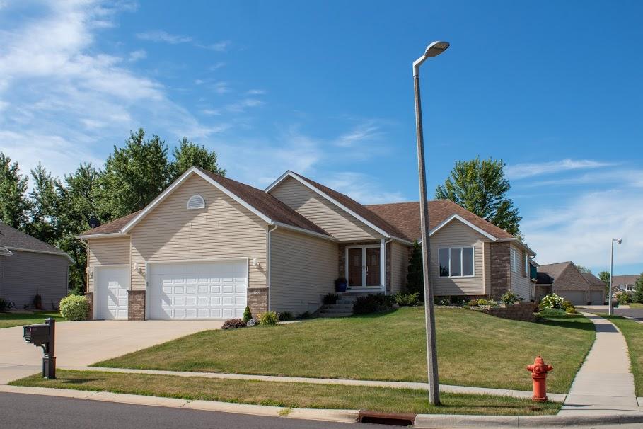 1156 Ashley Lane Southwest Rochester, MN 55902 - Photo 3 of 70