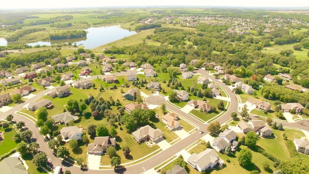 1156 Ashley Lane Southwest Rochester, MN 55902 - Photo 10 of 70