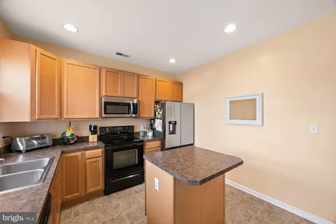 $340,000 | 944 Lansdowne Road, Middletown, DE 19709