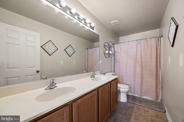 $340,000 | 944 Lansdowne Road, Middletown, DE 19709