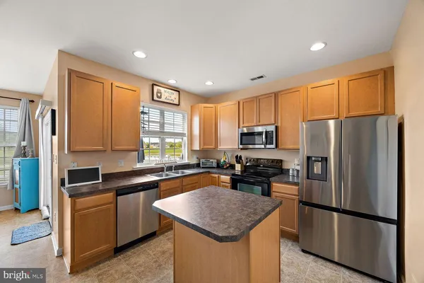 $340,000 | 944 Lansdowne Road, Middletown, DE 19709