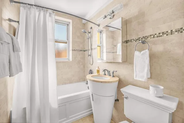 $1,295,000 | 500 Grand Street, Unit C4H | Lower East Side