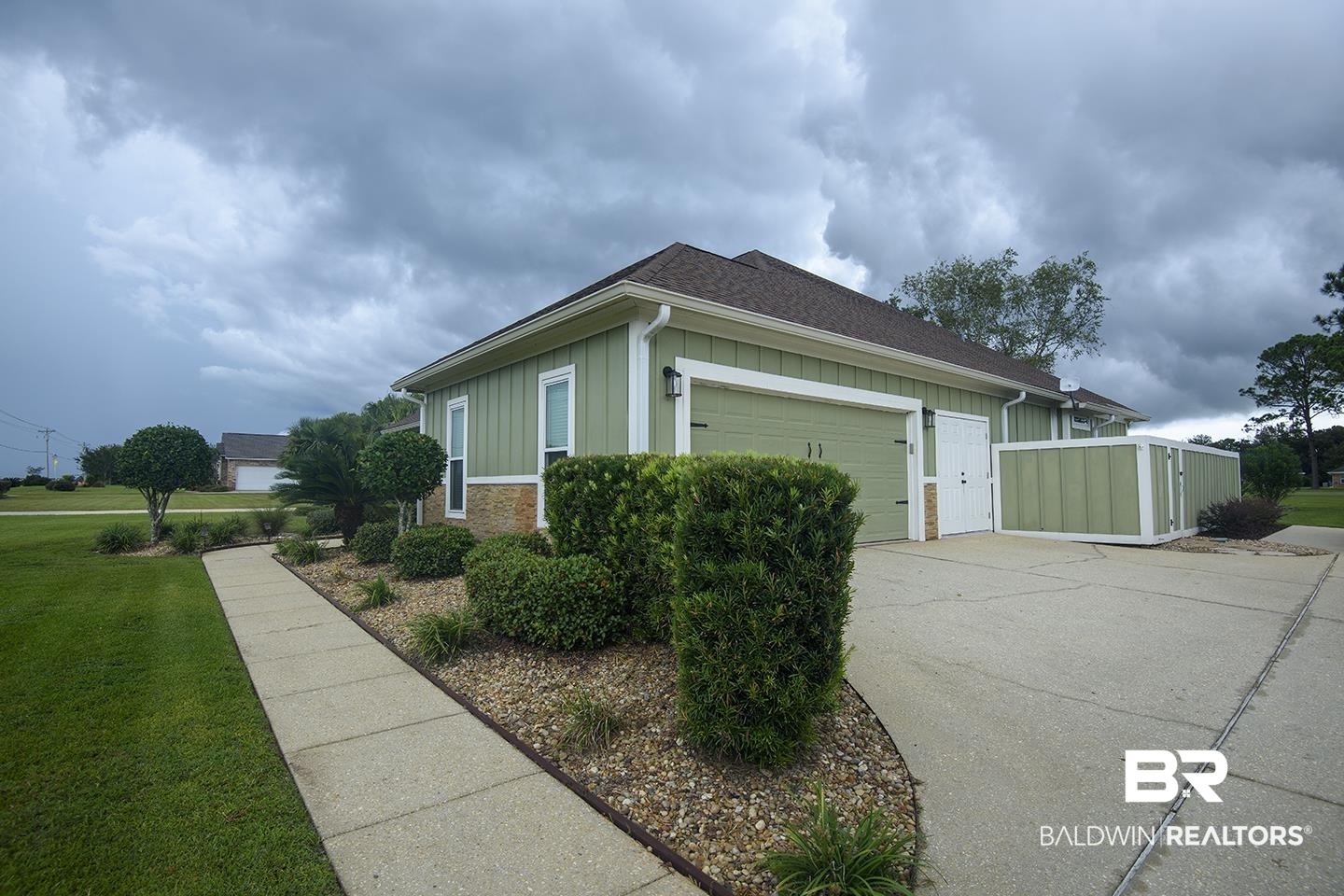 22555 South County Road 12 Foley, AL 36535 - Photo 4 of 33