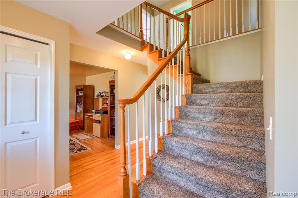 1060 East Cook Road Grand Blanc, MI 48439 - Photo 32 of 63