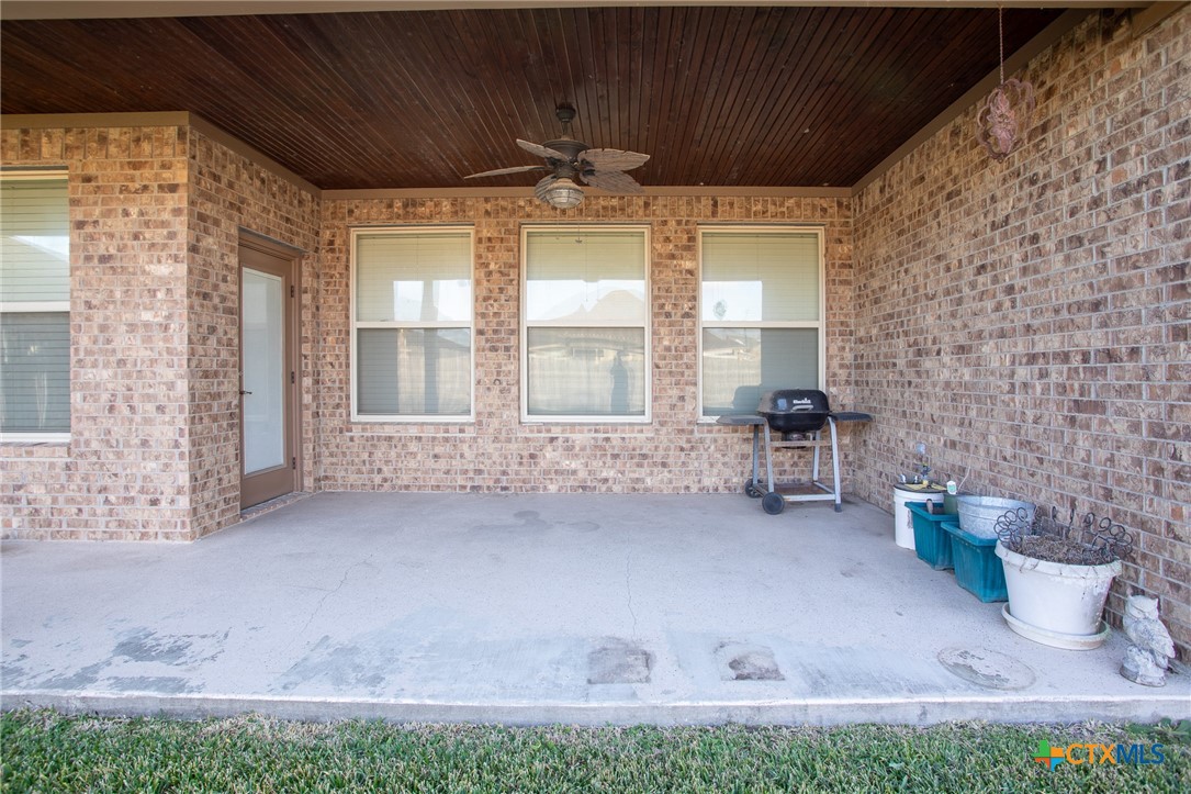 102 Luke Court Victoria, TX 77904 - Photo 29 of 33 a view of an outdoor space and a yard