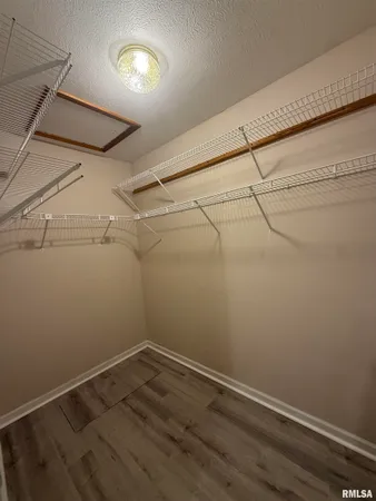 $1,600 | 212 Eagle Ridge Drive, Chatham, IL 62629