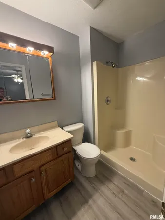 $1,600 | 212 Eagle Ridge Drive, Chatham, IL 62629