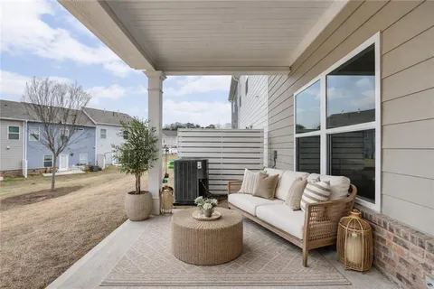 $454,900 | 1123 Chastain Drive, Sugar Hill, GA 30518