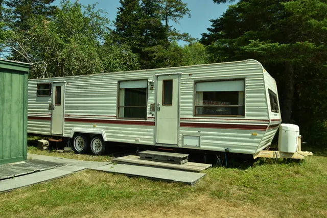 $185,000 | 1027 Meadow Pond Road, Islesboro, ME 04848