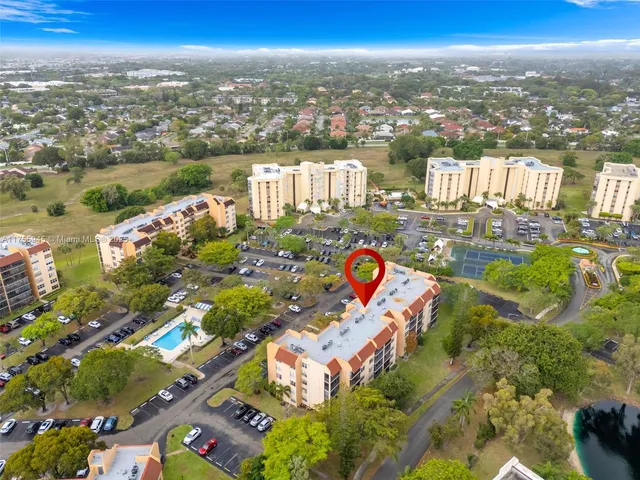 $145,000 | 7080 Environ Boulevard, Unit 226, Lauderhill, FL 33319