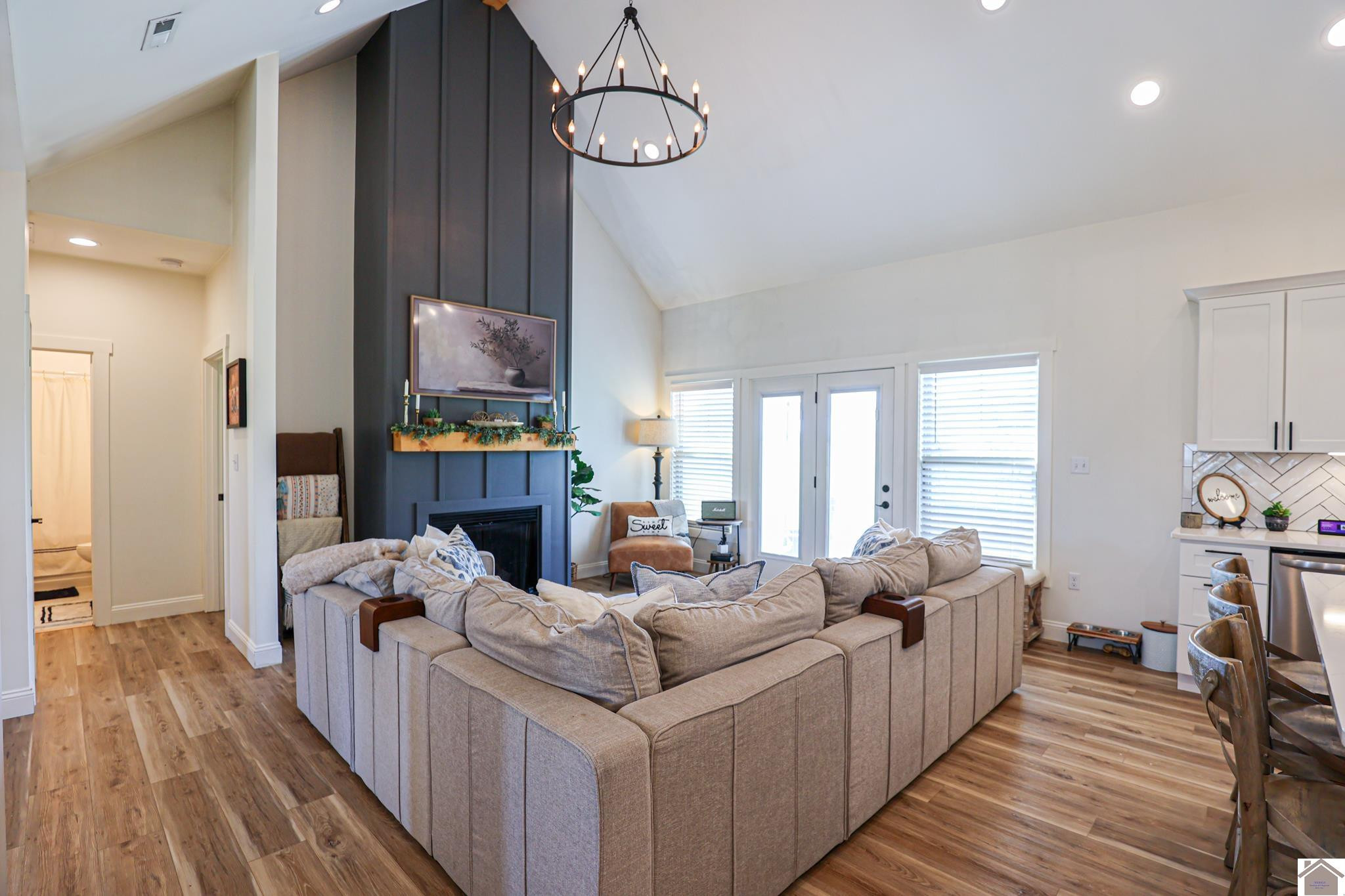 100 Jordan Road Kevil, KY 42053 - Photo 15 of 50 Living Room