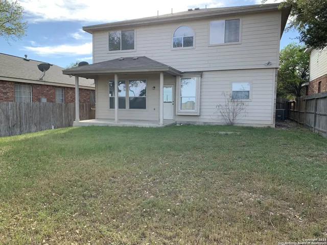 $2,100 | 13514 Riverbank Pass, Helotes, TX 78023