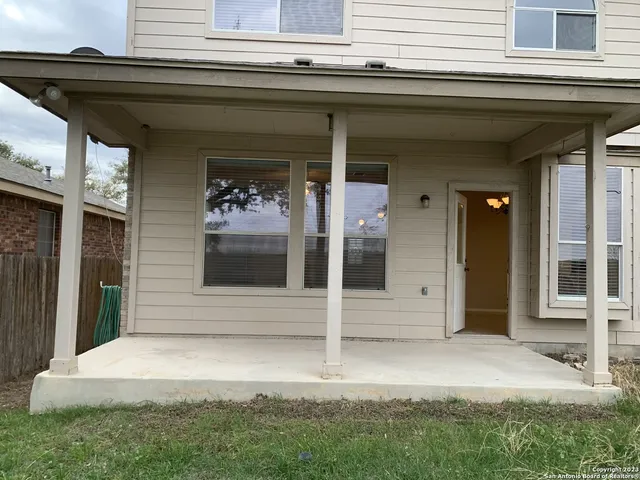 $2,100 | 13514 Riverbank Pass, Helotes, TX 78023