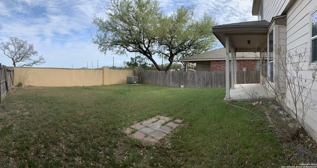 $2,100 | 13514 Riverbank Pass, Helotes, TX 78023
