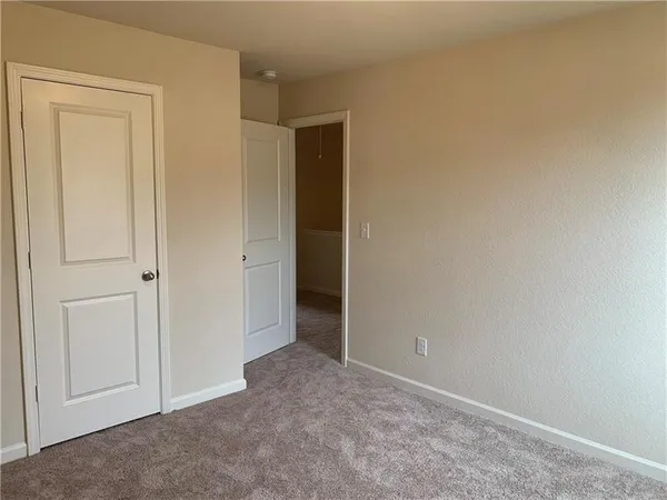 $1,950 | 960 Walnut Creek Circle, Pendergrass, GA 30567