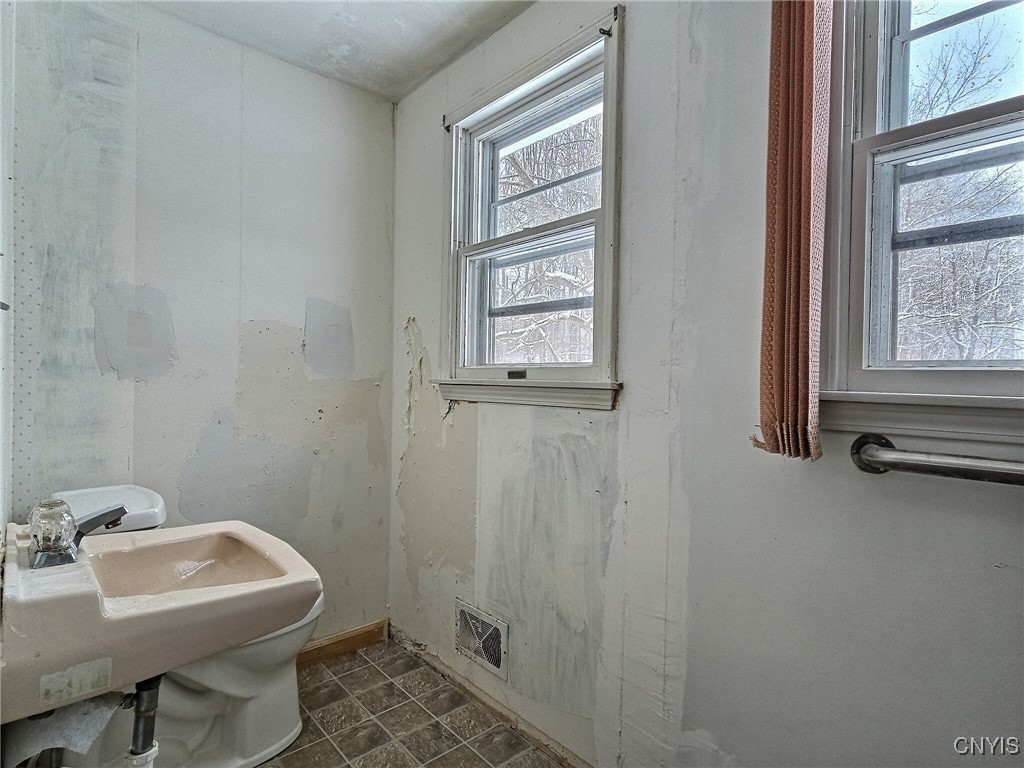 4815 Williamson Road Marion, NY 14505 - Photo 32 of 34