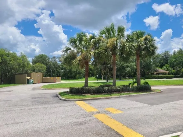 $1,450 | 5908 Brickleberry Lane, Unit 103, Zephyrhills, FL 33541