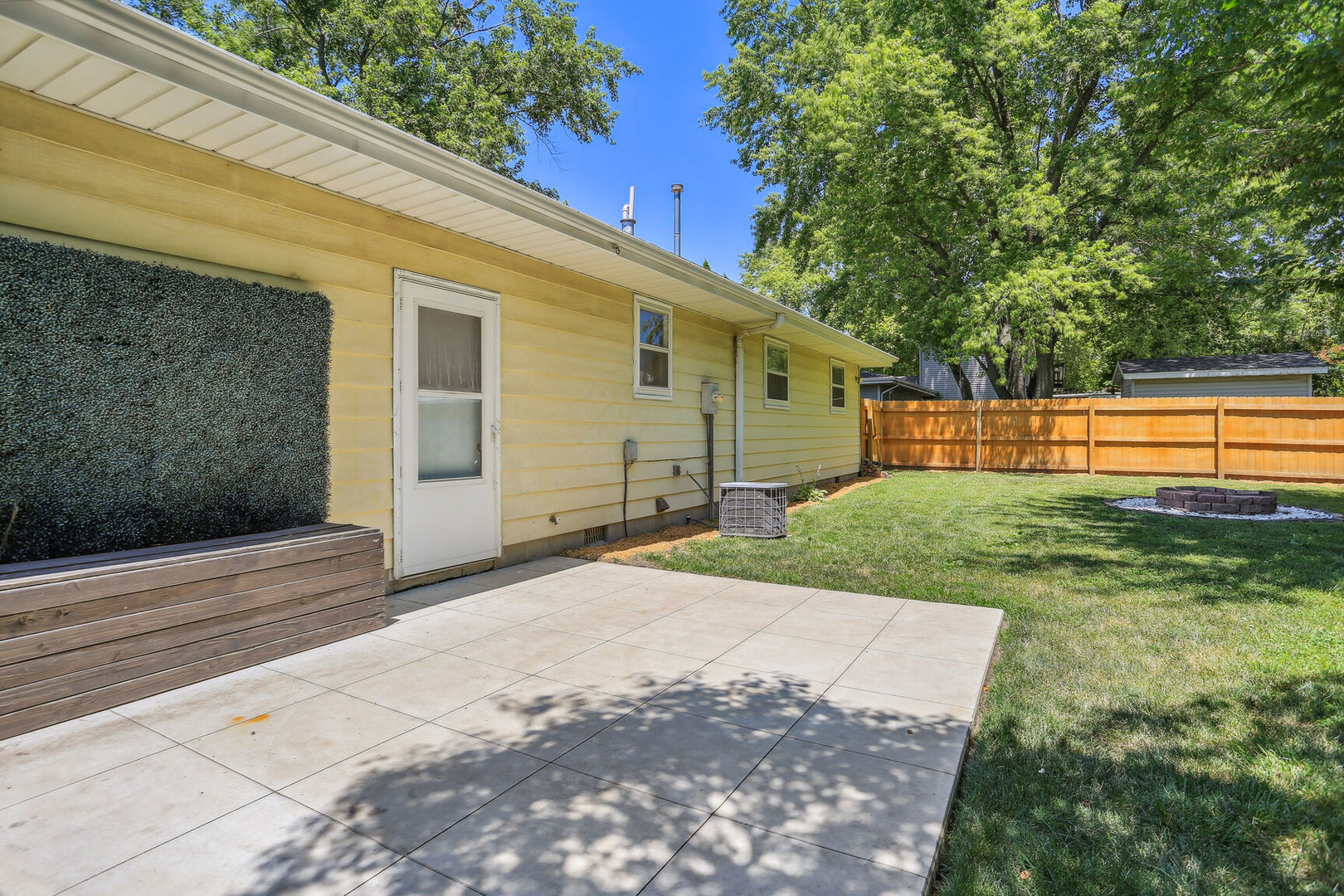 415 South Ridge Street Arcola, IL 61910 - Photo 20 of 24 Gallery Image 20