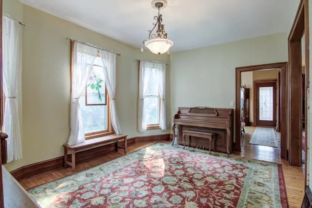 $280,000 | 324 Coleman Street, Chippewa Falls, WI 54729