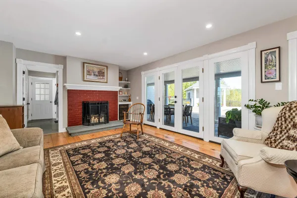 $1,689,000 | 33 Sky Lane, Wolfeboro, NH 03894