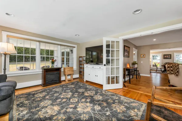 $1,689,000 | 33 Sky Lane, Wolfeboro, NH 03894