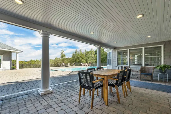 $1,689,000 | 33 Sky Lane, Wolfeboro, NH 03894