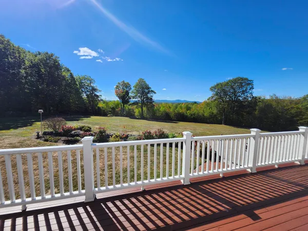 $1,689,000 | 33 Sky Lane, Wolfeboro, NH 03894