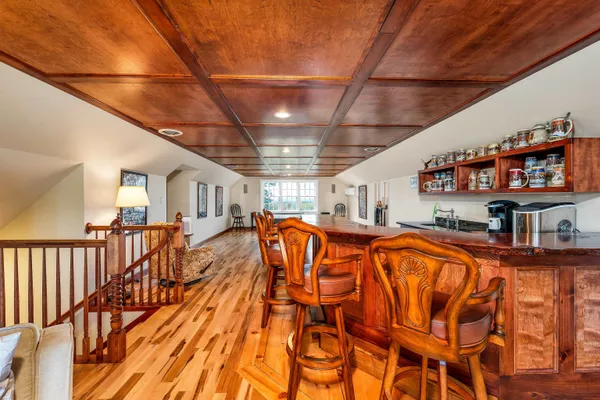 $1,689,000 | 33 Sky Lane, Wolfeboro, NH 03894