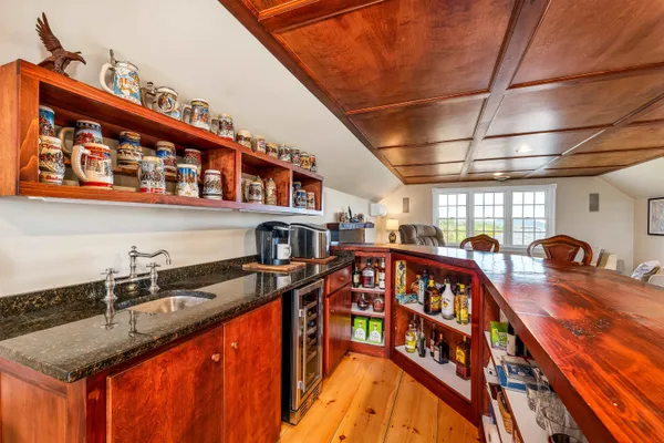 $1,689,000 | 33 Sky Lane, Wolfeboro, NH 03894