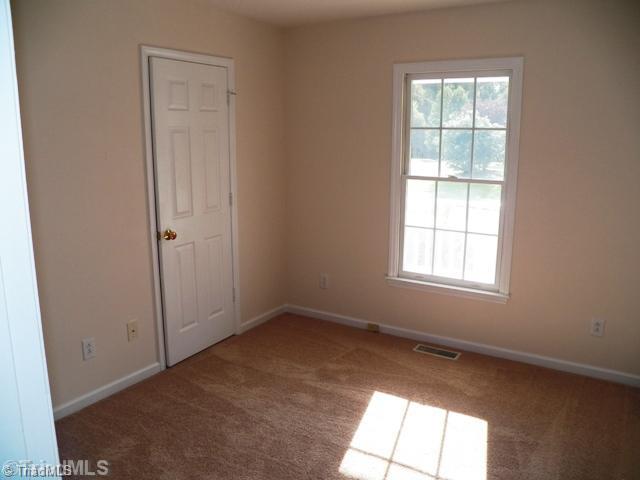 4675 Fieldspring Road Clemmons, NC 27012 - Photo 7 of 12 2nd Bedroom.