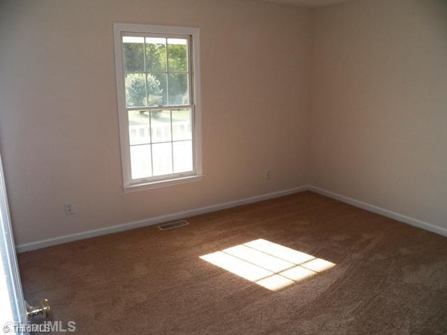 4675 Fieldspring Road Clemmons, NC 27012 - Photo 8 of 12 3rd Bedroom.