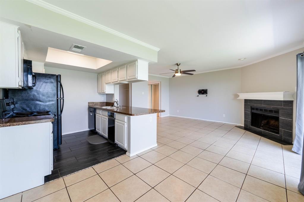 4552 Chaha Road, Unit 202 Garland, TX 75043 - Photo 12 of 25