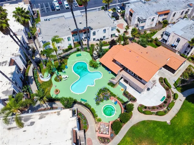 $448,000 | 212 South Kraemer Boulevard, Unit 1205, Placentia, CA 92870