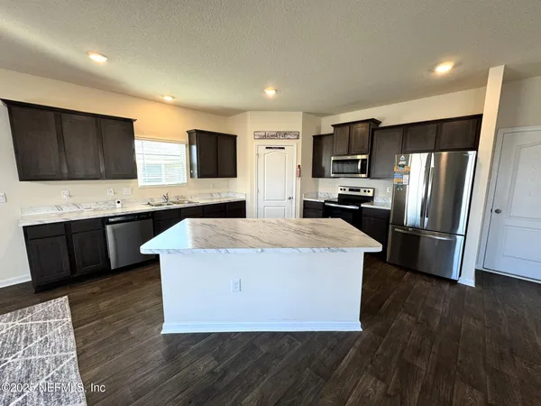 $2,300 | 2120 Province St Green Cove Springs, Green Cove Springs, FL 32043