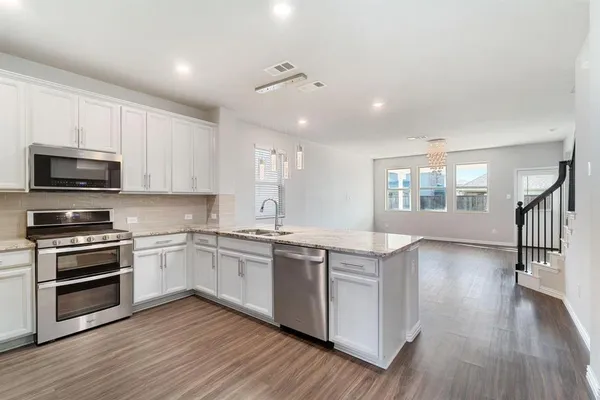 $3,000 | 1820 Cinnamon Trail, Aubrey, TX 76227