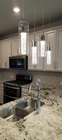 $3,000 | 1820 Cinnamon Trail, Aubrey, TX 76227